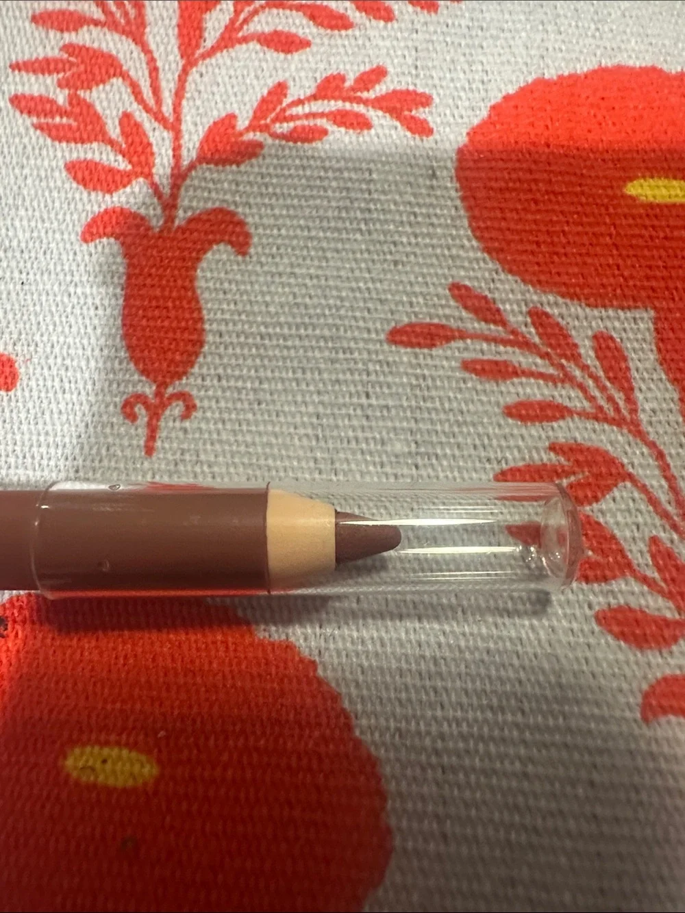 Estee Lauder moisturizer and serum set in gold, brown, pink - Picture 11 of 11